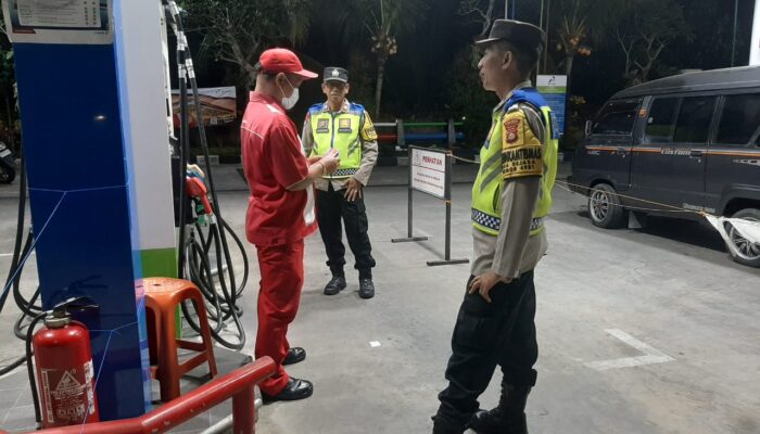 Cegah terjadinya Kriminalitas Pada Malam Hari, Polsek Penebel Laksanakan Patroli Blue Light