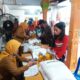 Ratusan Warga Padati Kantor Lurah Kemas Rindo, Beras 20 Kg dan Minyak Goreng 4 Liter Disalurkan untuk Ringankan Beban Ekonomi