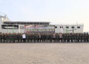 Wadan Kodaeral I Hadiri Pelepasan Satgas Pamtas RI–PNG Yonif 122/Tombak Sakti di Belawan
