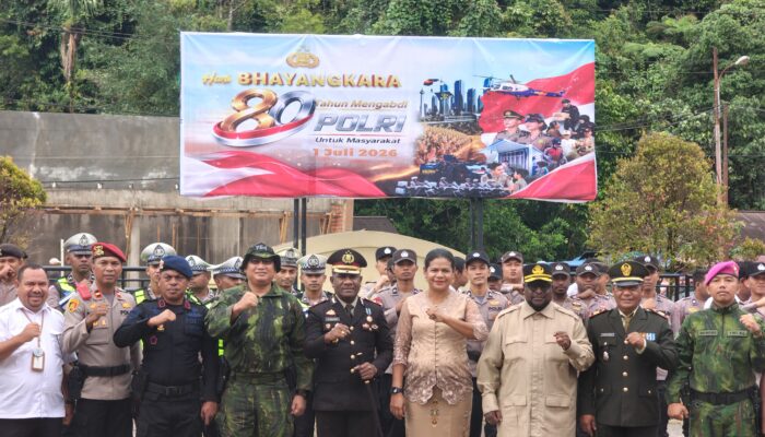 Garuda Pelindung Dari Ufuk Timur imur 