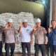 Kapolsek Kediri Turun Langsung Pendamping Pendistribusian / Penjualan Beras SPHP
