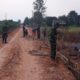 Bersama Warga, Satgas TMMD ke-129 Lanjutkan Pembangunan Jalan 750 Meter di Talang Jambe