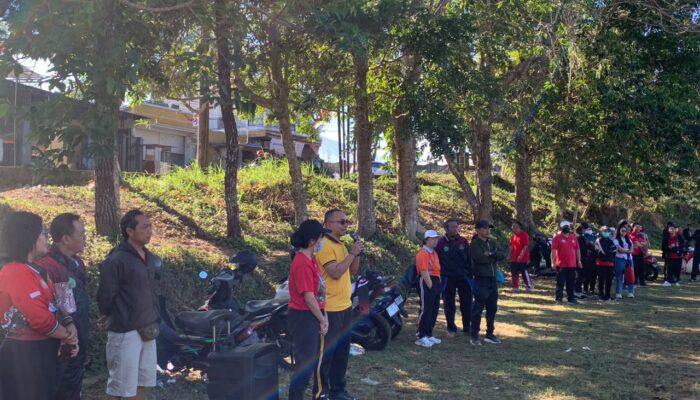 Semarak HUT RI ke-81, Polsek Pupuan dan Muspika Kompak Jalin Kebersamaan Lewat Pertandingan Sepak Bola
