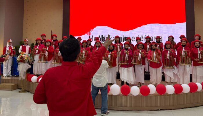Peringati HUT RI  ke-81 di TVRI Senayan, D’Angklungers Rawat Semangat Berkesenian