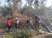 Sinergi Tanpa Henti Melawan Api, Kodam XIX/Tuanku Tambusai Bersama Tim Gabungan Kendalikan Karhutla di Bengkalis