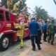 Tim Satgas Penyuluh Karhutla Tinjau Lokasi Kebakaran Lahan di Kertapati, Minta Titik Asap Kembali Disiram
