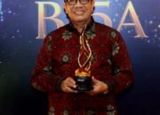 Konsisten Berinovasi Bupati Tabanan Raih Penghargaan Daerah Peduli Ekonomi Kreatif Tingkat Nasional
