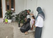 Dukung Pencegahan Stunting Sejak Dini, Babinsa Koramil Garum Mendampingi Kegiatan Posyandu