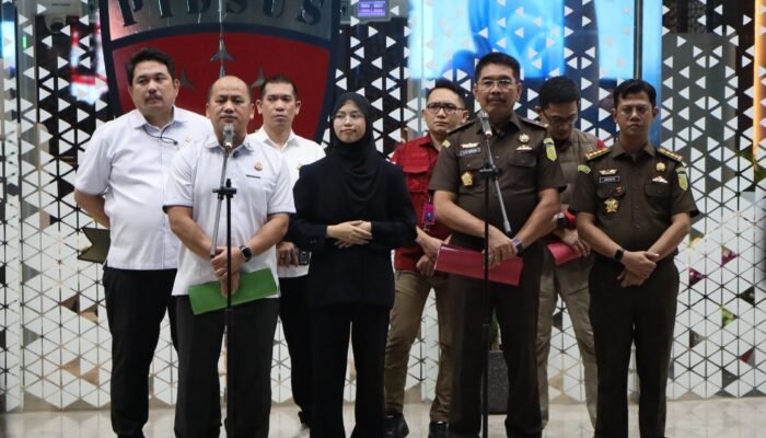 Tim Penyidik JAM PIDSUS Periksa Seorang Saksi Terkait Perkara Tata Kelola MBG di BGN