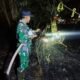Lahan Semak Belukar Terbakar di Bukit Baru, Damkar Kodim 0418 dan Warga Bergerak Padamkan Api