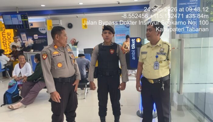 Pastikan Aktivitas Perbankan Aman, Samapta Polres Tabanan Hadir Amankan Obyek Vital