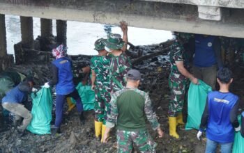 Kodim 0418/Palembang Lanjutkan Pembersihan Anak Sungai Sekanak dan Pasang Tempat Sampah ,KARYA BHAKTI INDONESIA ASRI