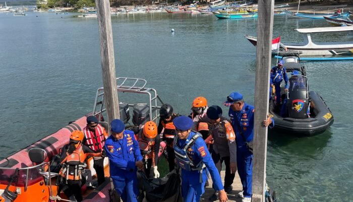 Tim SAR Gabungan Temukan Korban Jatuh ke Laut di Selat Bali pada Hari Kelima Pencarian
