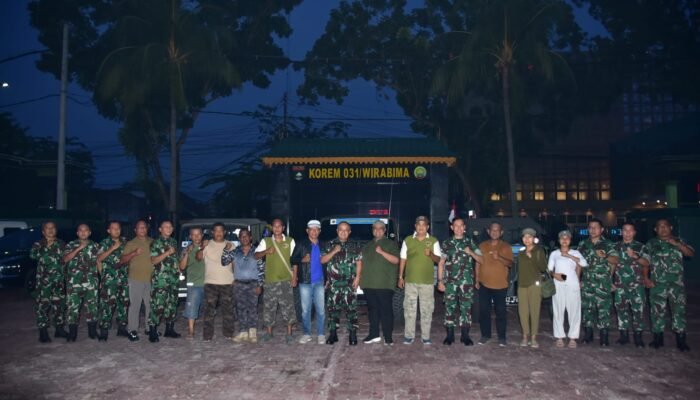Silahturahmi Willys Auto Club Sumut dan Korem 031 Wira Bima, Perkuat Semangat Persaudaraan 