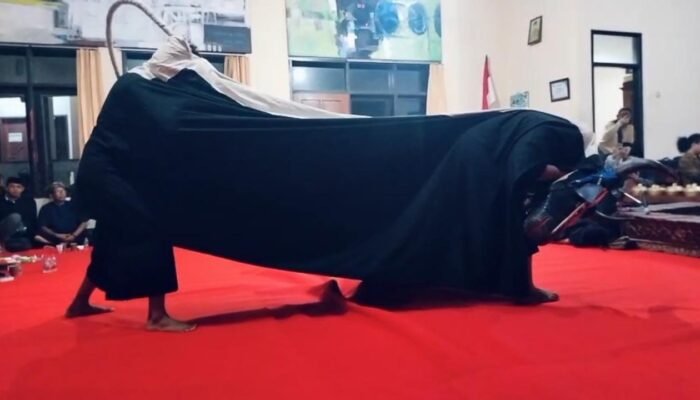 Kalatidha dalam Jagorama: Merawat Akal Sehat di Tengah Zaman Edan